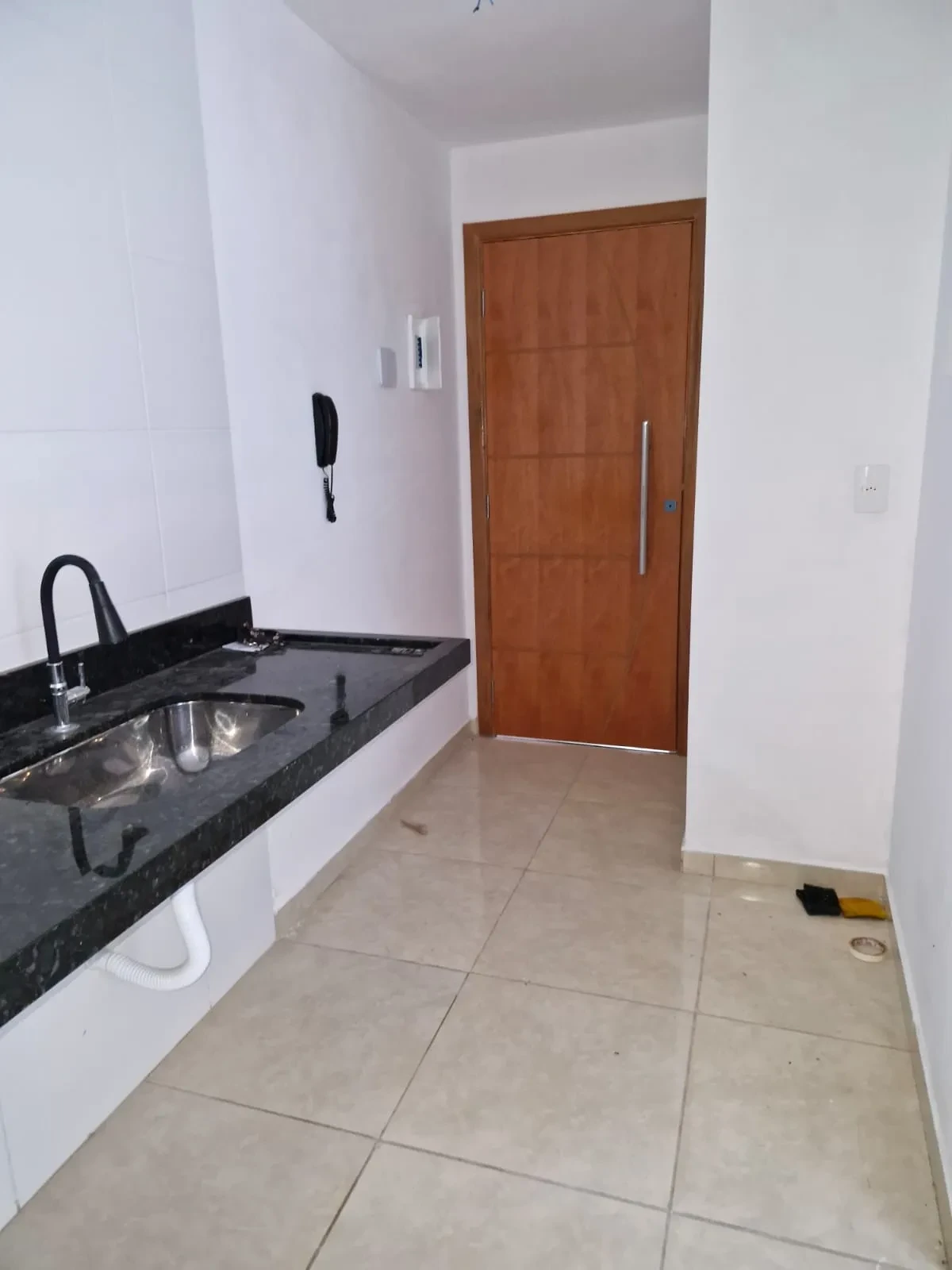 Imagem Kitnet com 1 Quarto à Venda, 30 m² em Vila Carrão - São Paulo