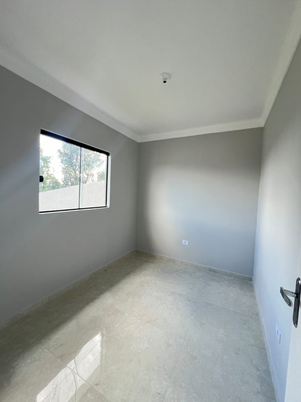 Imagem Casa com 2 Quartos à Venda, 42 m² em Campo de Santana - Curitiba