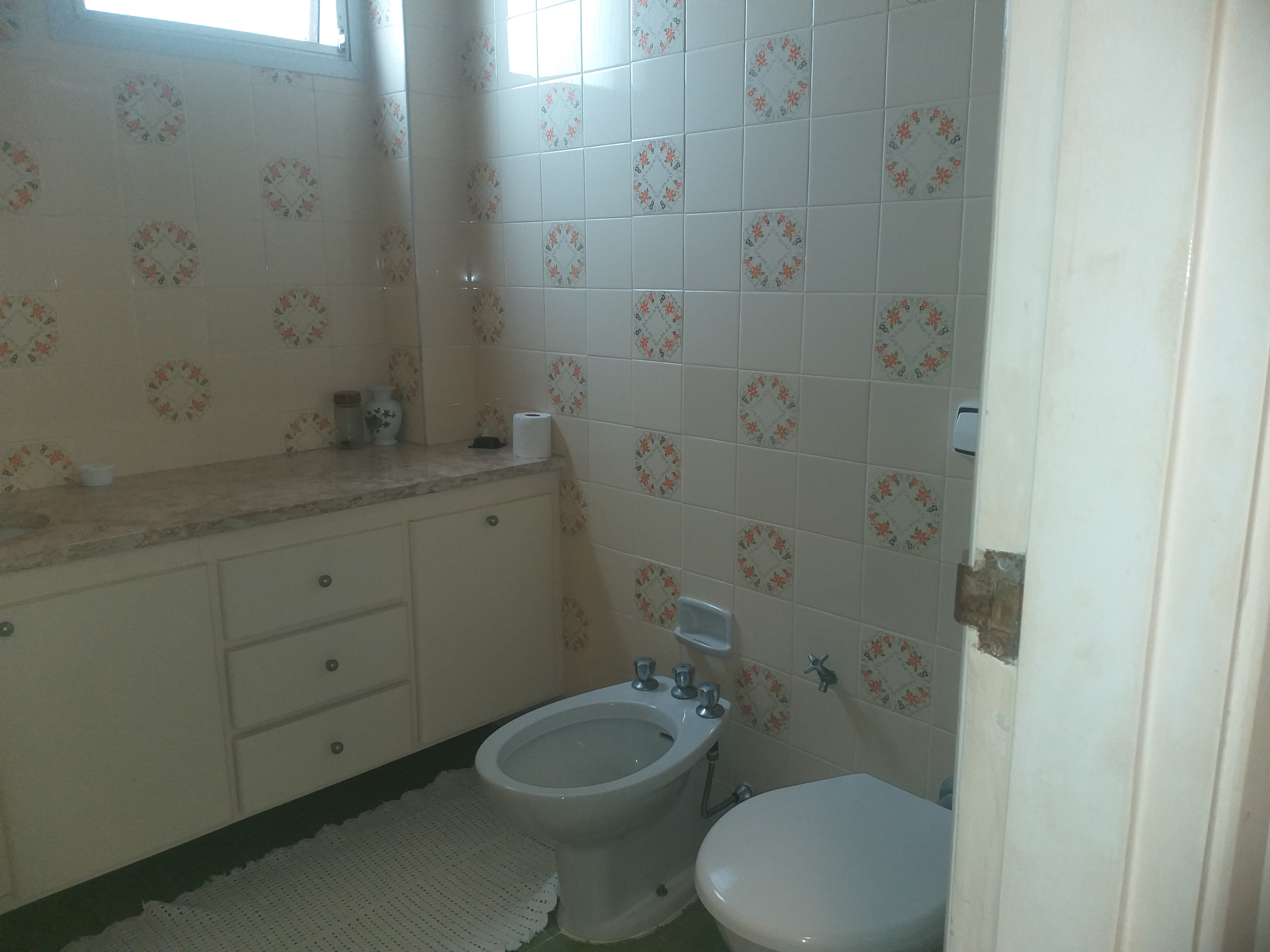 Imagem Apartamento com 3 Quartos à Venda ou Locação, 190 m² em Pitangueiras - Guarujá