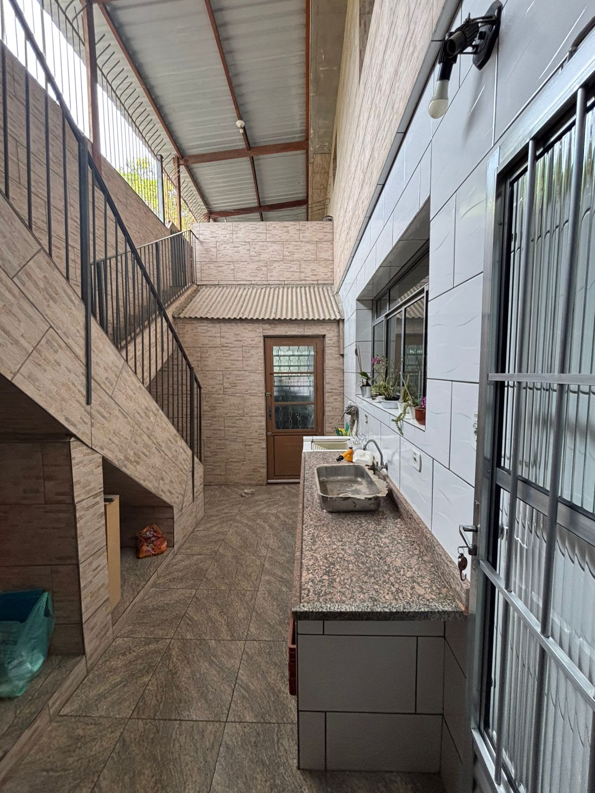 Foto do imóvel: Casa com 3 Quartos à Venda, 300 m² em Jardim das Rosas (Zona Leste) - São Paulo