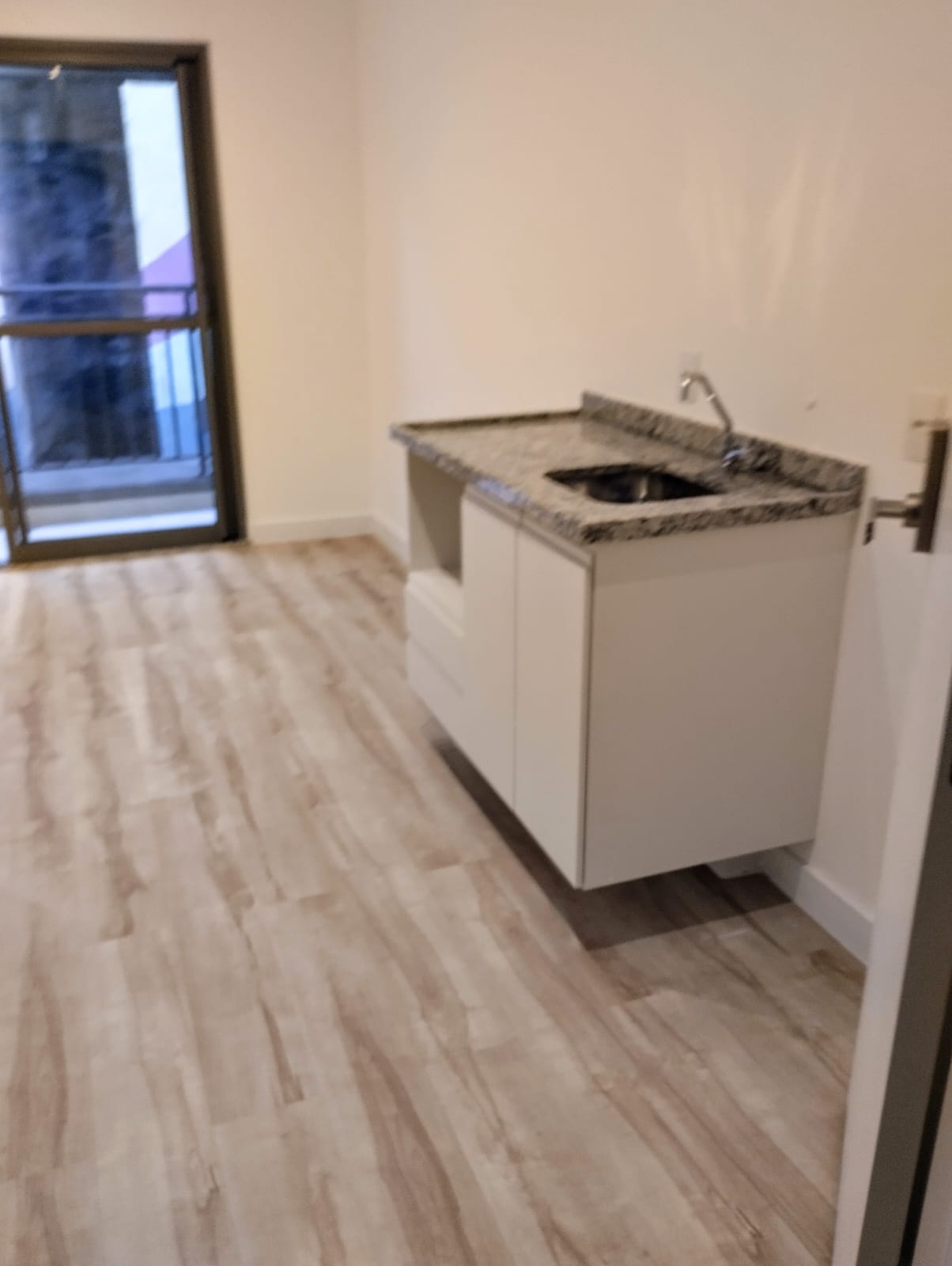 Apartamento com 1 Quarto para Alugar, 21 m² em República - São Paulo