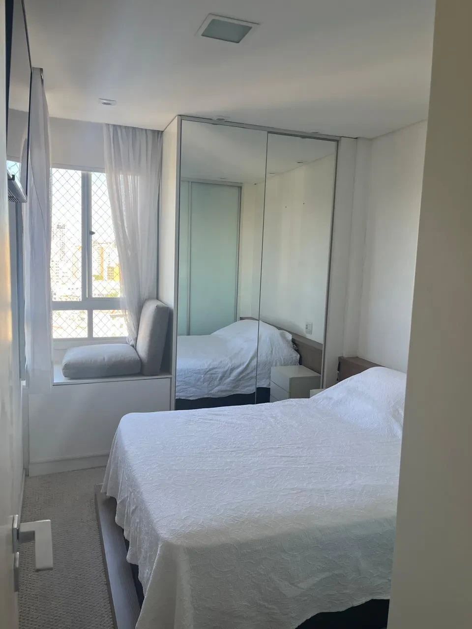 Imagem Apartamento com 1 Quarto à Venda, 38 m² em Cristo Rei - Curitiba