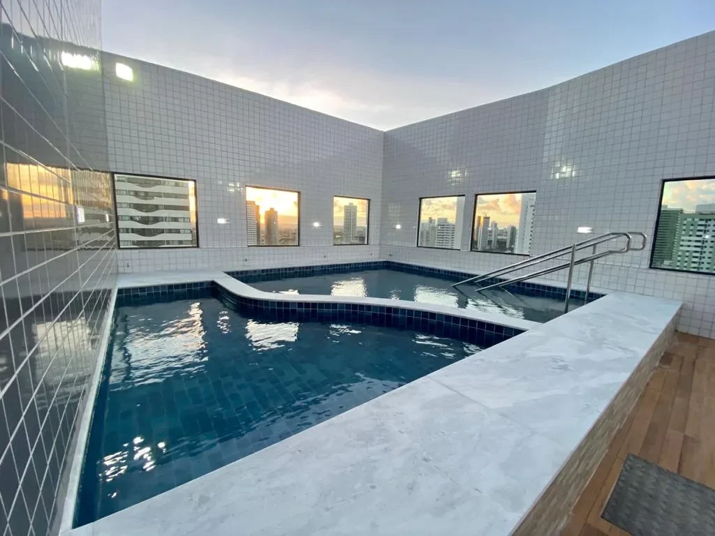 Imagem Apartamento com 2 Quartos à Venda, 46 m² em Madalena - Recife