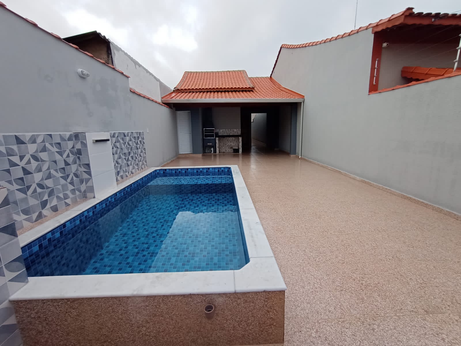 Casa com 2 Quartos à Venda, 83 m²em Vila Seabra - Mongaguá