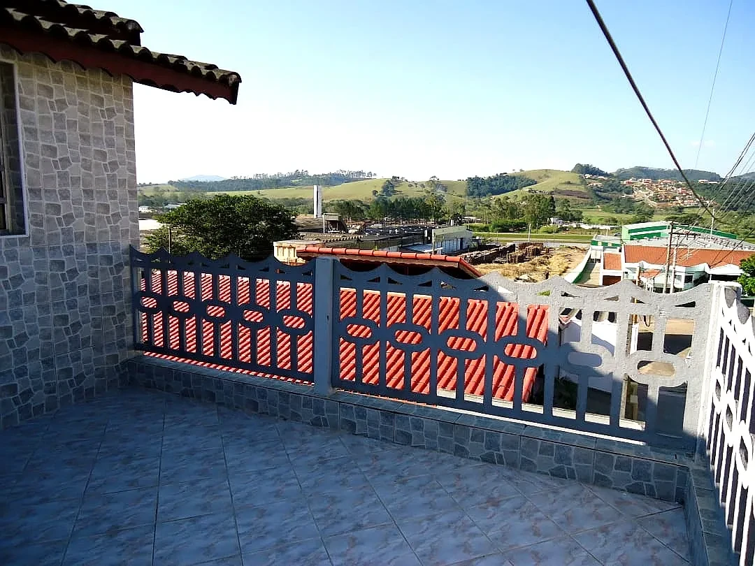 Imagem Sobrado com 2 Quartos à Venda, 167 m² em Centro - Bom Jesus dos Perdões