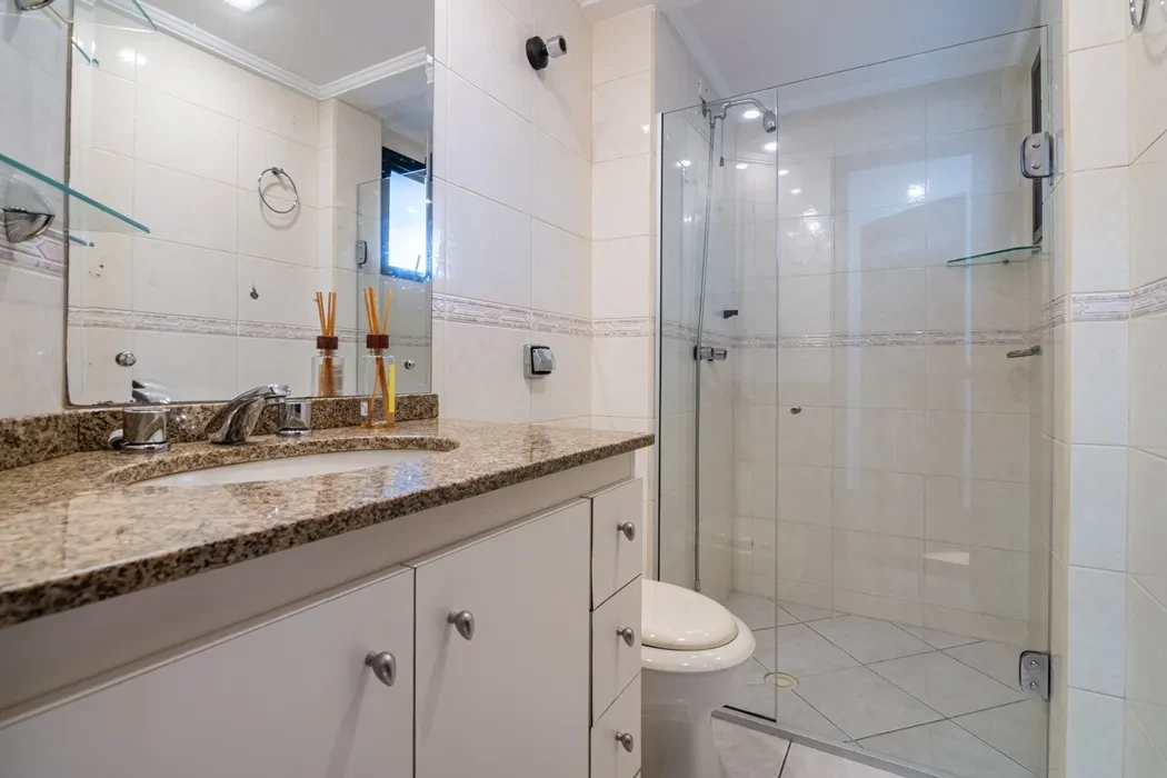 Imagem Apartamento com 2 Quartos à Venda, 101 m² em Bacacheri - Curitiba