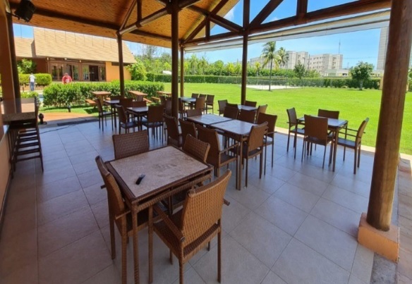 Imagem Casa de Condomínio com 4 Quartos à Venda, 320 m²em Alphaville (Abrantes) - Camaçari