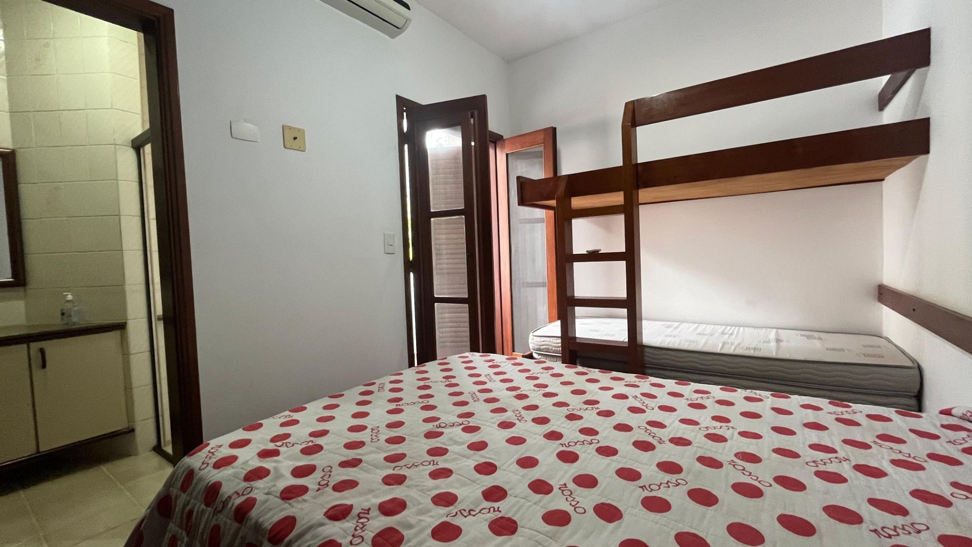 Imagem Casa com 8 Quartos à Venda ou Temporada, 390 m² em Riviera - Bertioga