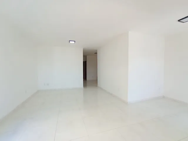 Imagem Casa com 5 Quartos à Venda, 375 m²em Serraria - Maceió