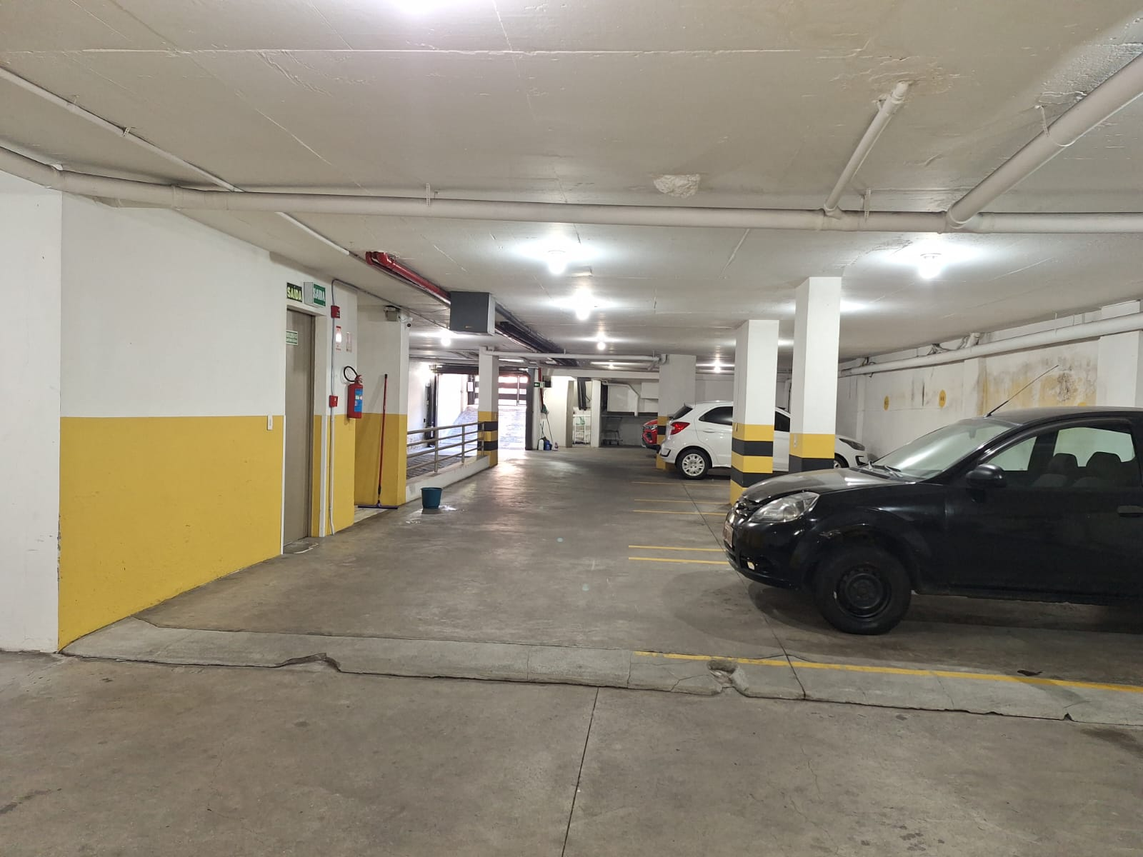 Imagem Apartamento com 2 Quartos à Venda, 76 m² em Centro - Caxias do Sul
