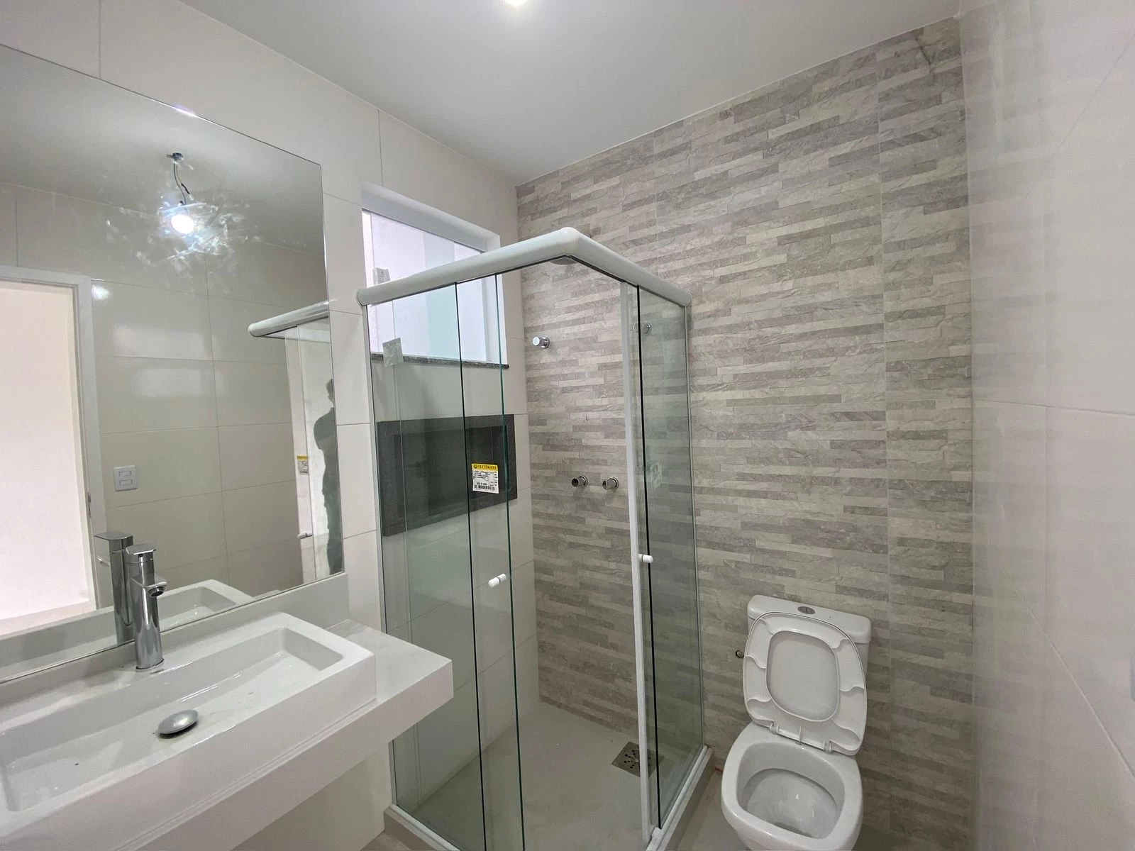 Foto do imóvel: Casa de Condomínio com 4 Quartos à Venda ou Locação, 20 m² em Vargem Pequena - Rio de Janeiro