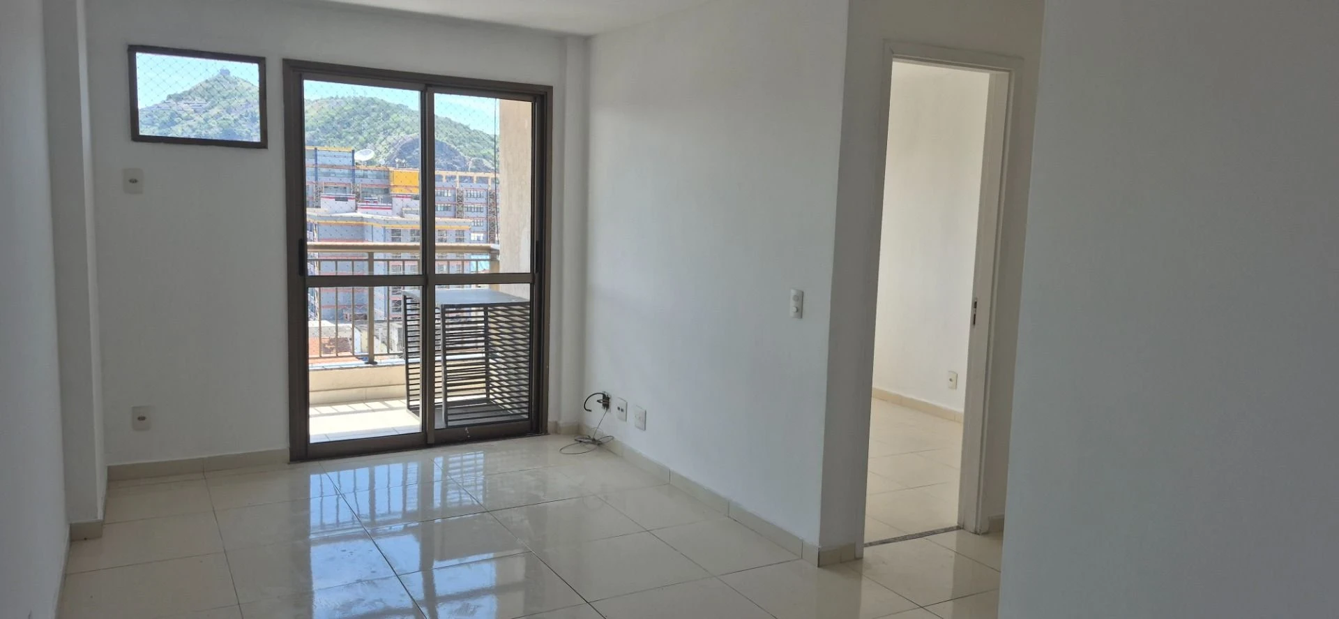 Imagem Apartamento com 2 Quartos à Venda, 75 m² em Centro - Niterói