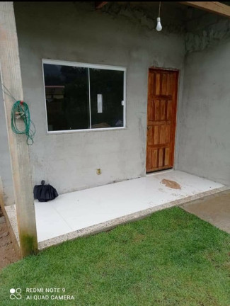 Imagem Casa com 2 Quartos à Venda, 60 m² em Nhunguaçu - Teresópolis