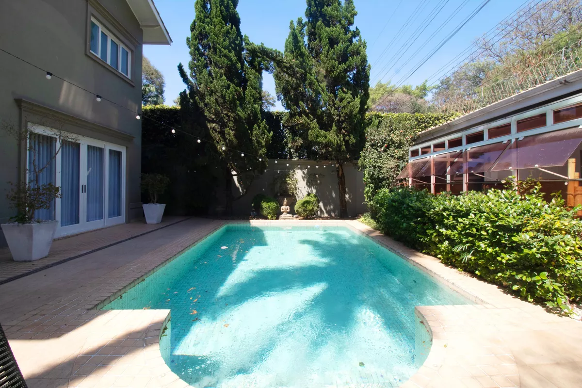 Imagem Casa com 4 Quartos à Venda ou Locação, 460 m² em Alto de Pinheiros - São Paulo