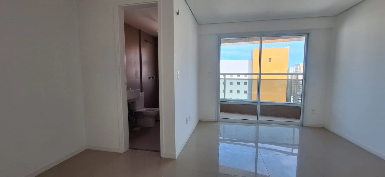 Foto do imóvel: Apartamento com 4 Quartos à Venda, 229 m² em Meireles - Fortaleza