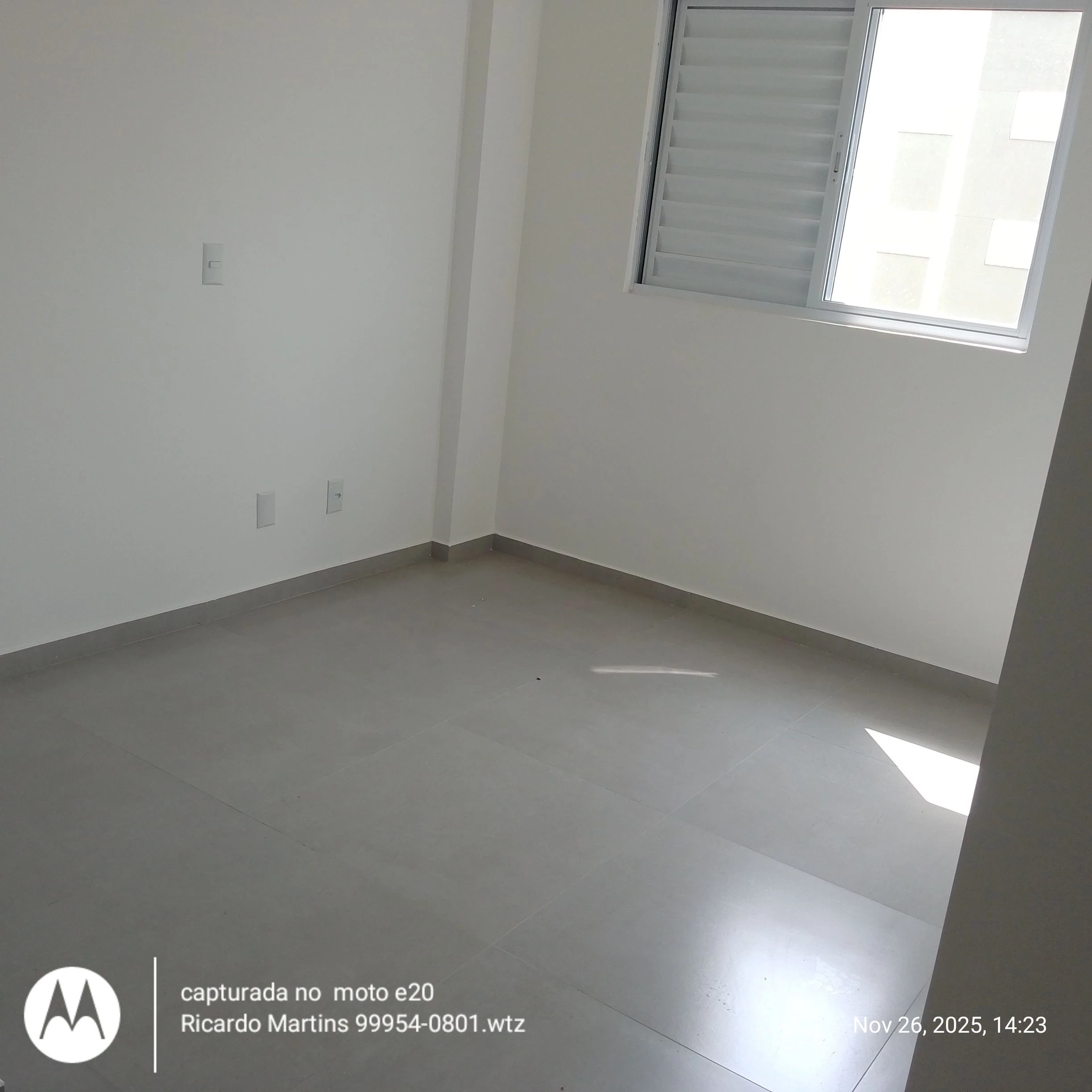 Imagem Apartamento com 2 Quartos à Venda, 6.300 m² em Pinheirinho - Criciúma