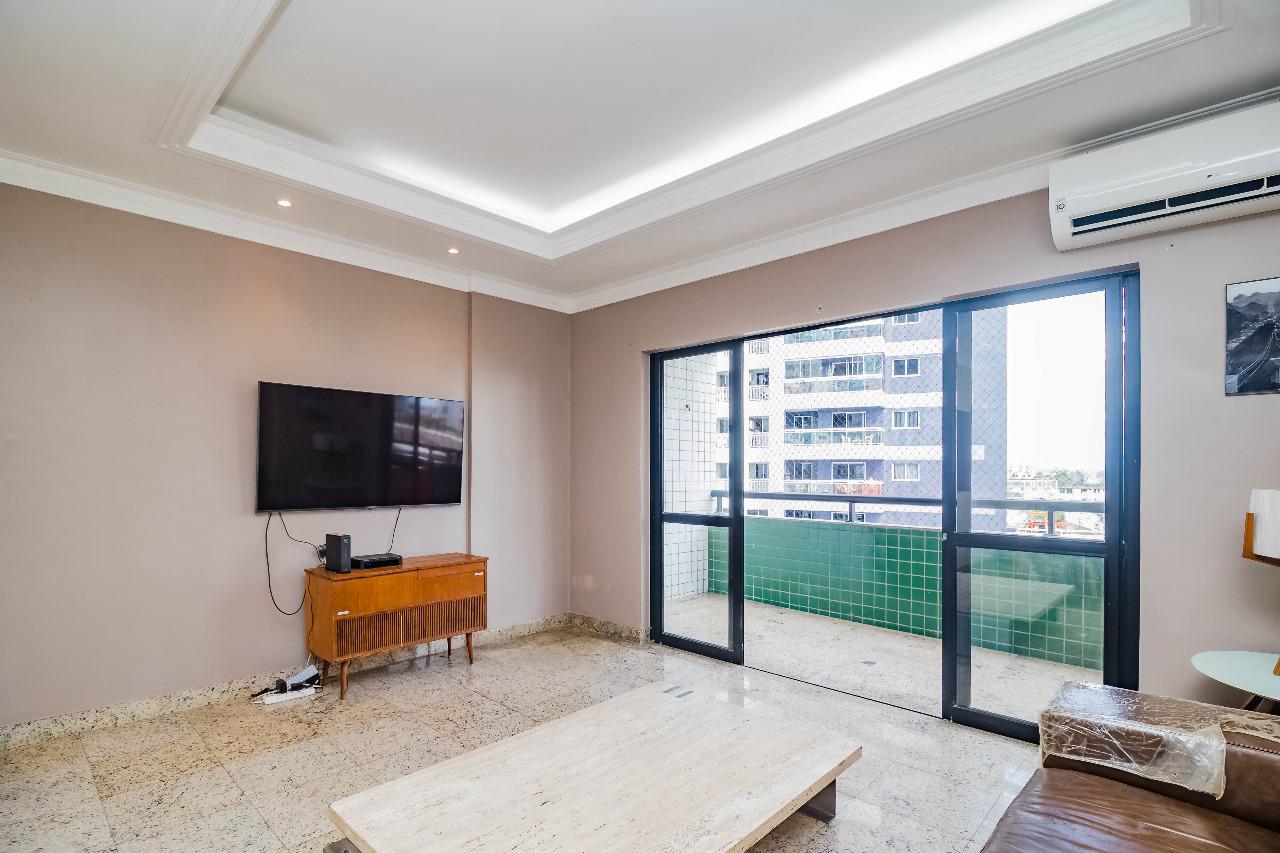 Imagem Apartamento com 3 Quartos à Venda, 123 m²em Batista Campos - Belém