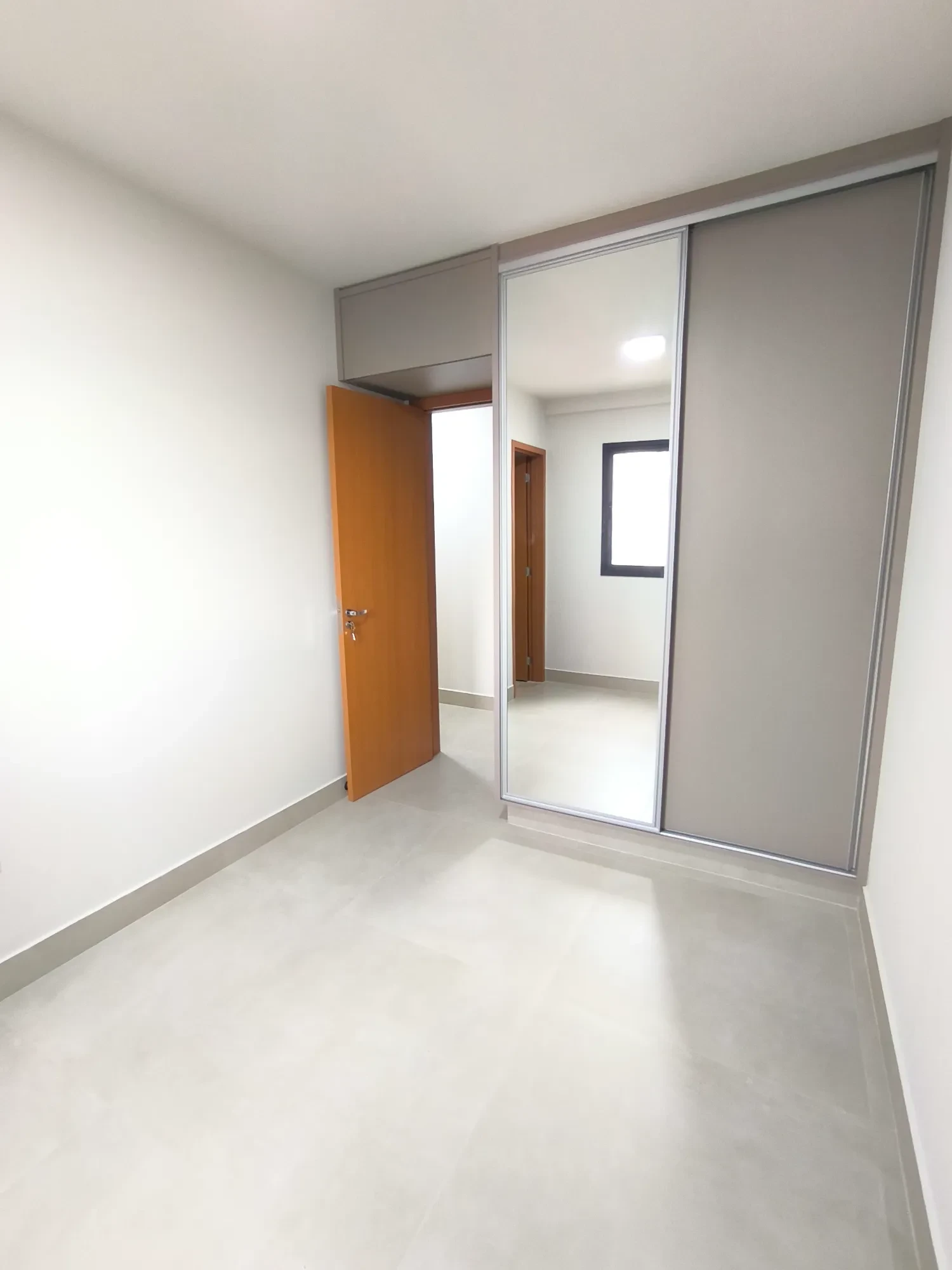 Imagem Apartamento com 2 Quartos para Alugar, 70 m² em Setor Pedro Ludovico - Goiânia
