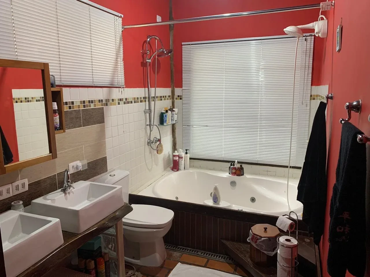 Imagem Sobrado com 3 Quartos à Venda, 210 m² em Cidade Parquelandia - Mogi das Cruzes