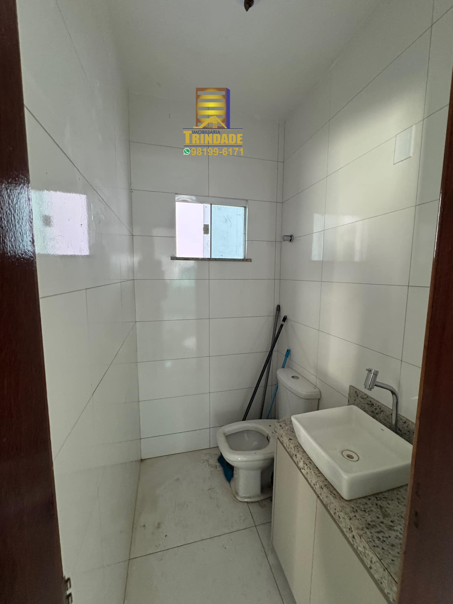 Imagem Casa de Condomínio com 3 Quartos à Venda, 200 m² em Alto do Calhau - São Luís