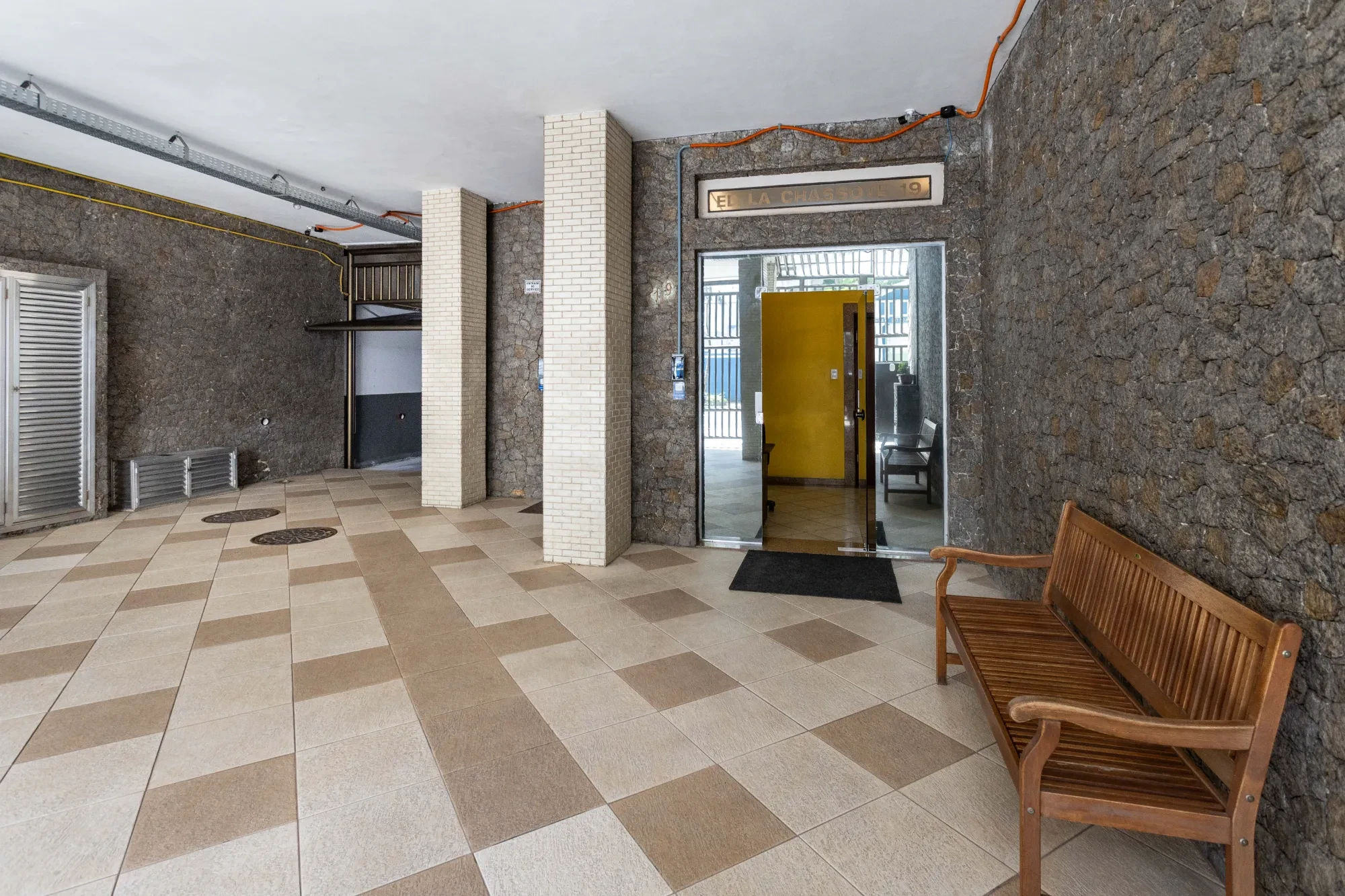 Imagem Apartamento com 3 Quartos à Venda, 98 m² em Copacabana - Rio de Janeiro