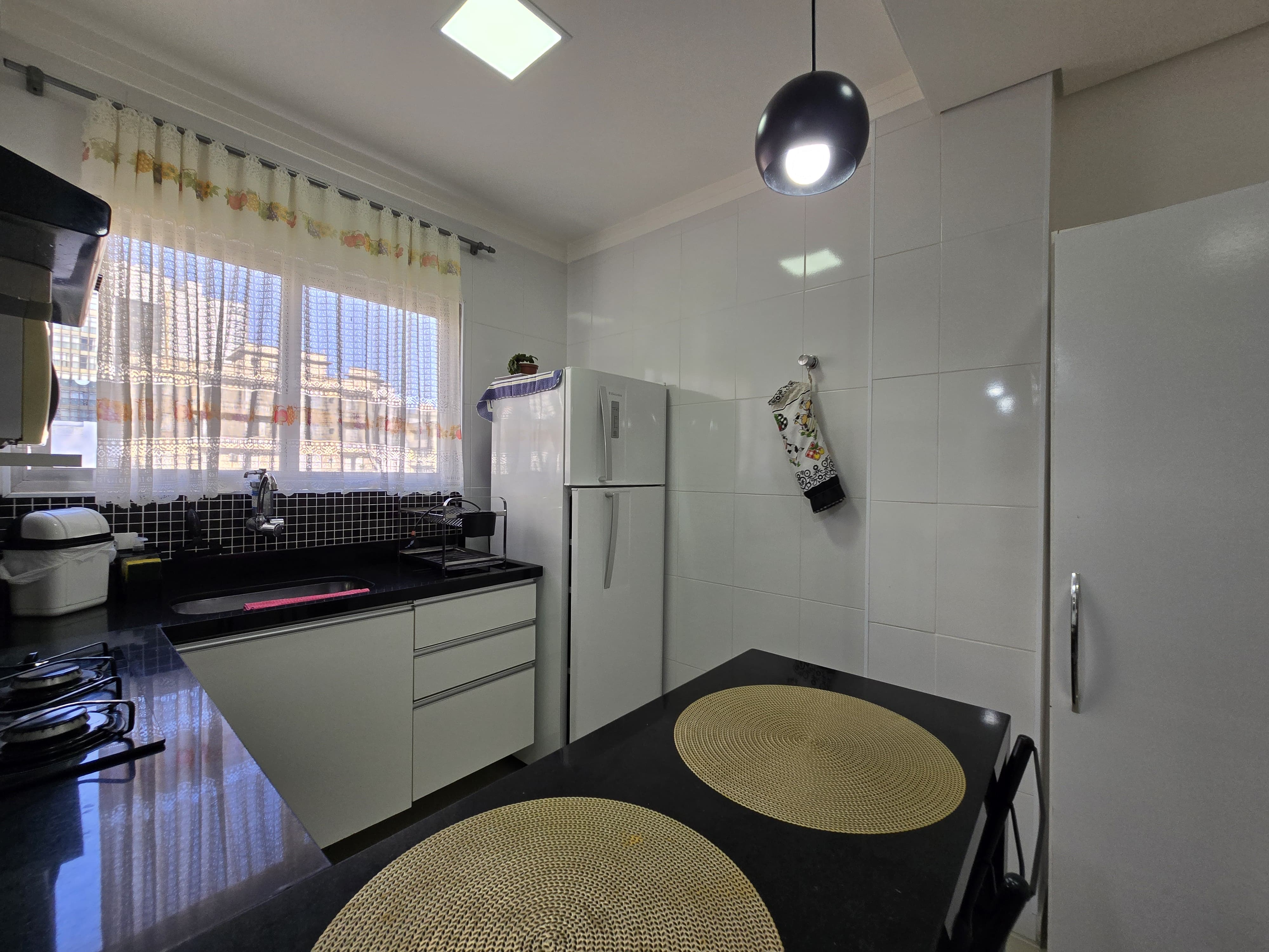 Foto do imóvel: Apartamento com 1 Quarto à Venda, 46 m²em Gonzaga - Santos