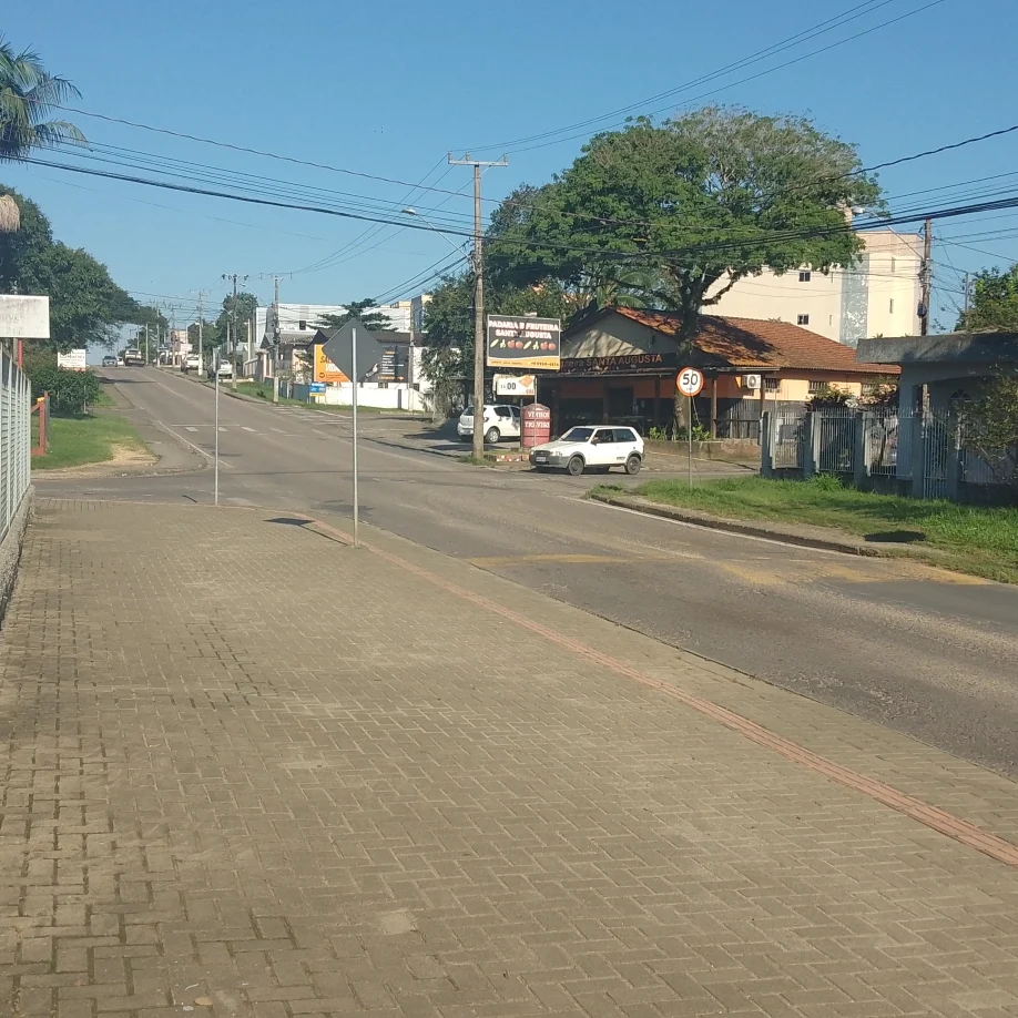 Imagem Apartamento com 2 Quartos à Venda, 60 m²em Ana Maria - Criciúma