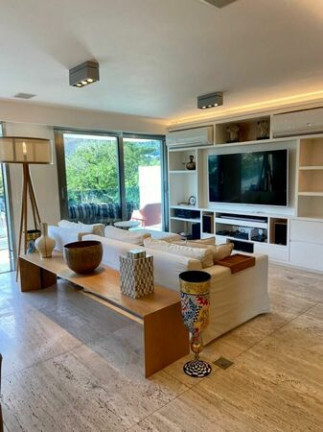 Apartamento com 3 Quartos à Venda,  em Lagoa - Rio de Janeiro