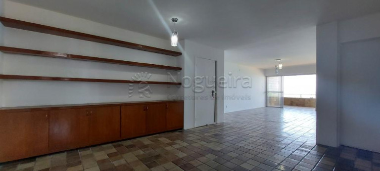Imagem Apartamento com 4 Quartos à Venda, 189 m² em Candeias - Jaboatão dos Guararapes