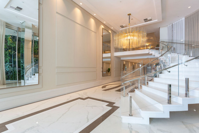 Imagem Apartamento com 3 Quartos à Venda, 303 m² em Centro - Balneário Camboriú