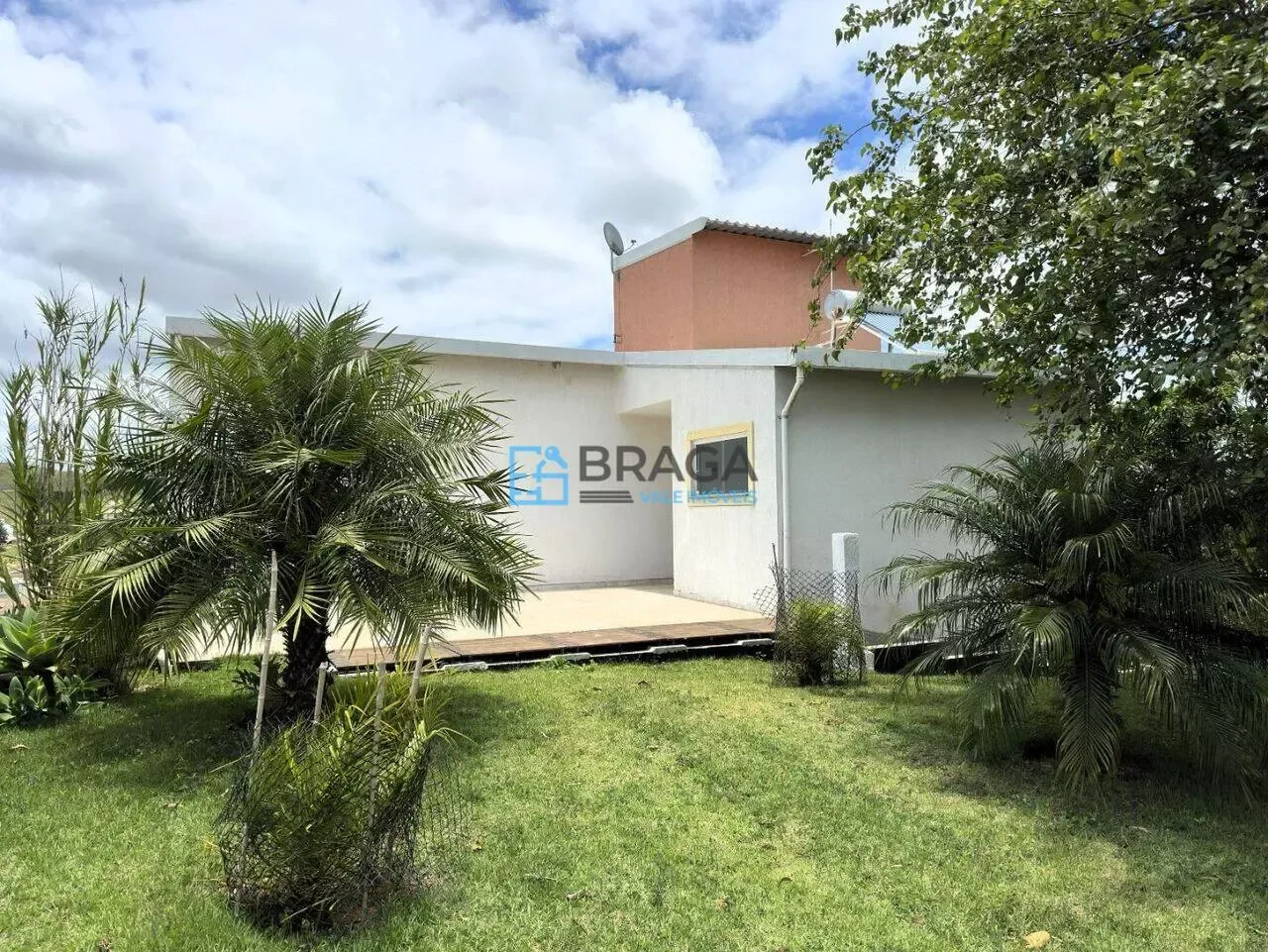 Imagem Casa com 3 Quartos à Venda, 269 metros em Jambeiro - Jambeiro