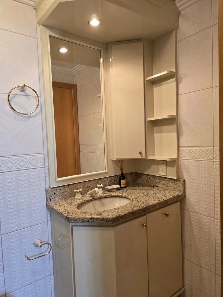 Imagem Apartamento com 3 Quartos à Venda, 164 m²em Meia Praia - Itapema