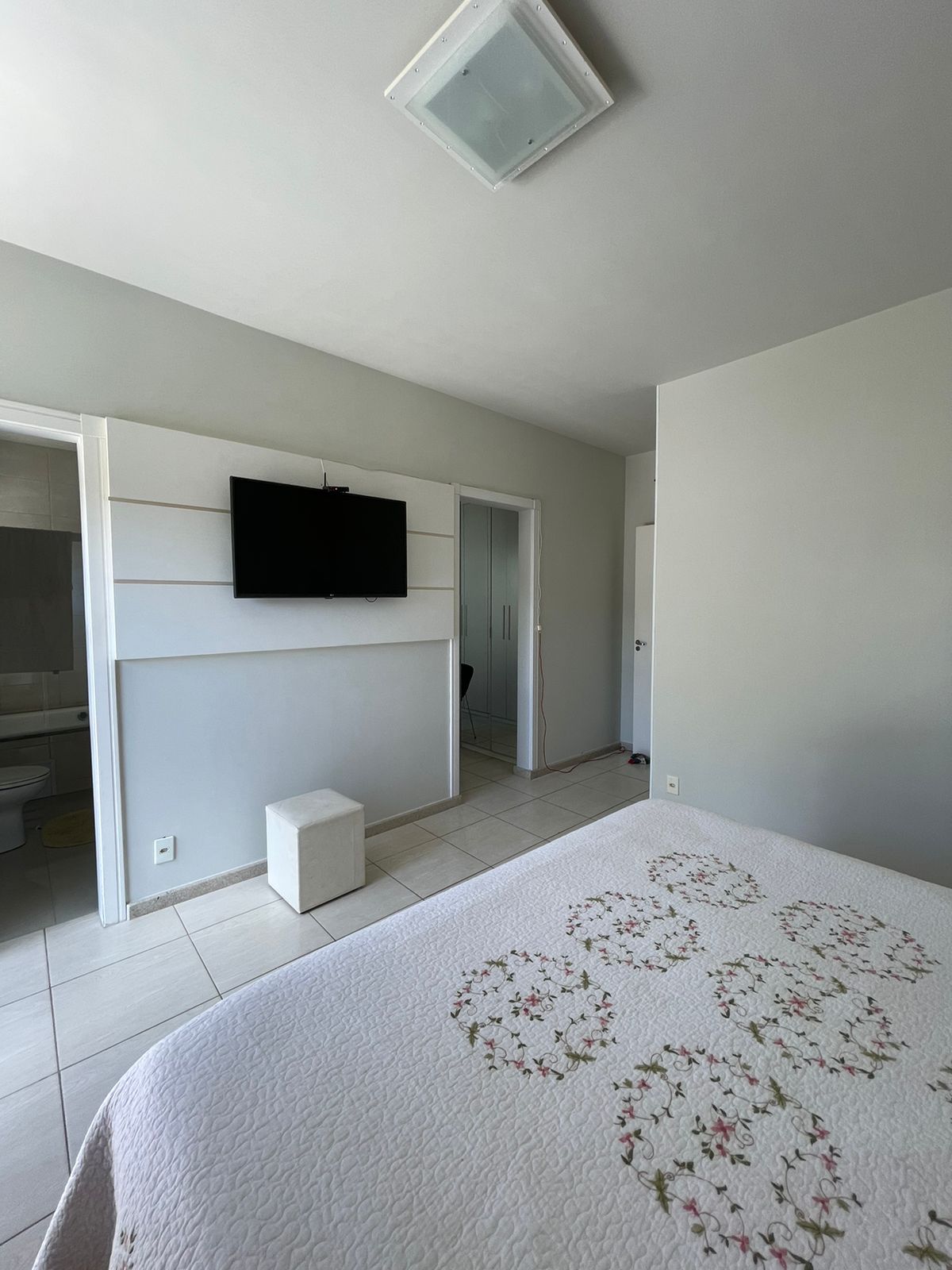 Imagem Casa com 3 Quartos à Venda ou Temporada, 202 m²em Praia dos Amores - Balneário Camboriú