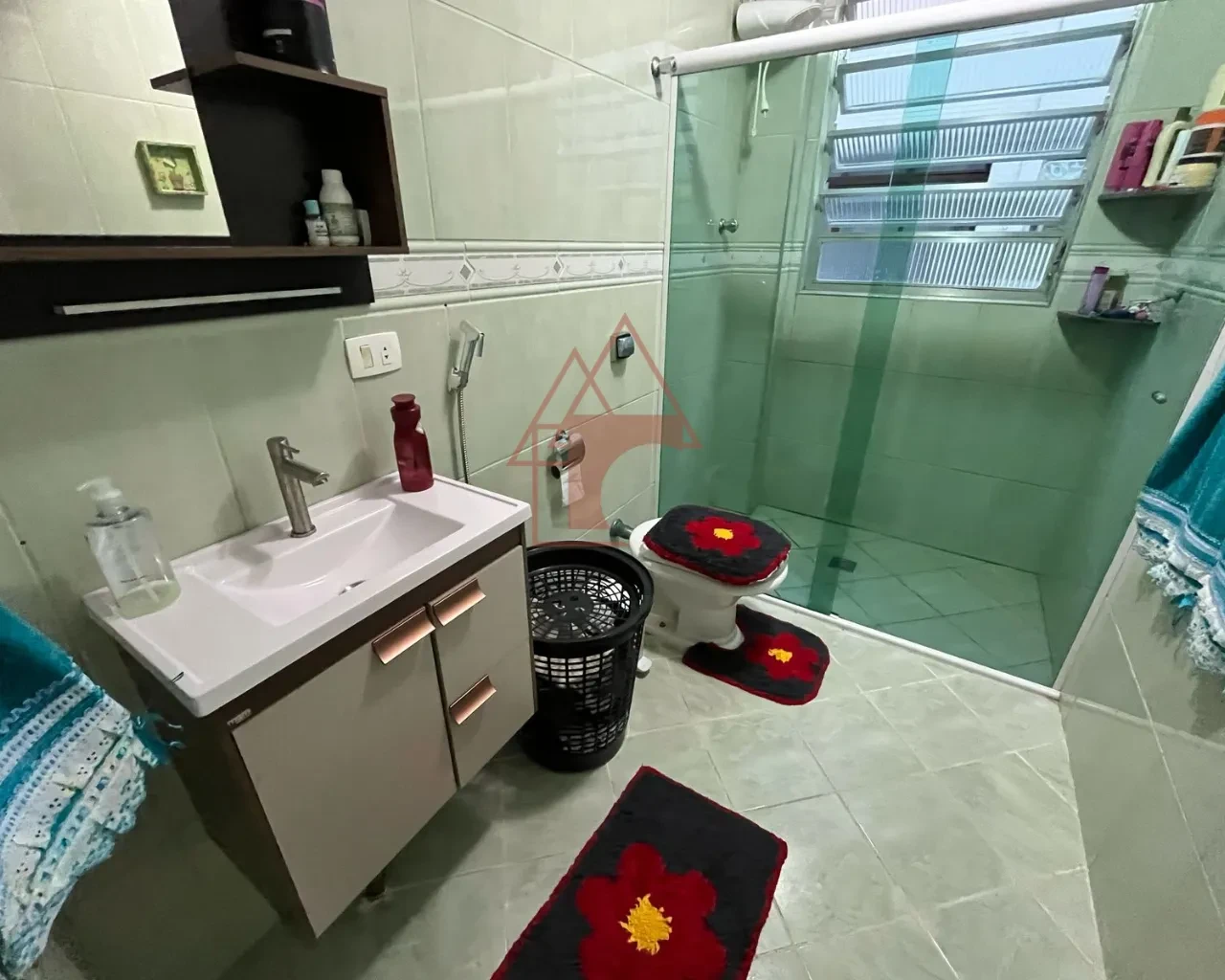 Imagem Apartamento com 2 Quartos à Venda, 69 m² em Encruzilhada - Santos