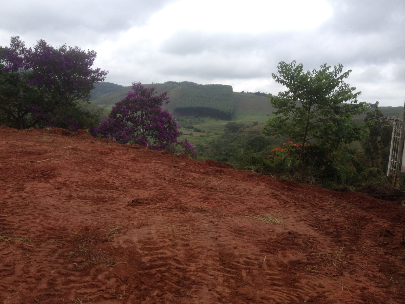 Imagem Terreno à Venda, 3.700 m² em Vale do Amanhecer - Juiz de Fora