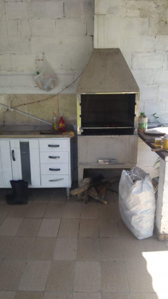 Imagem Chácara com 2 Quartos à Venda, 1.404 m² em Estrada Municipal Casqueiro - Biritiba-Mirim