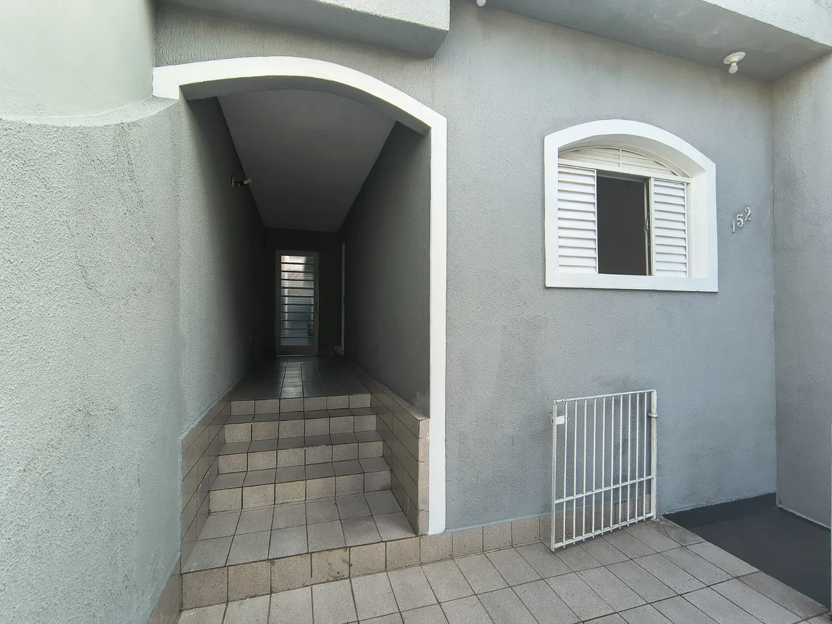 Imagem Casa com 2 Quartos para Alugar, 69 m² em Parque Santo Antônio - Jacareí