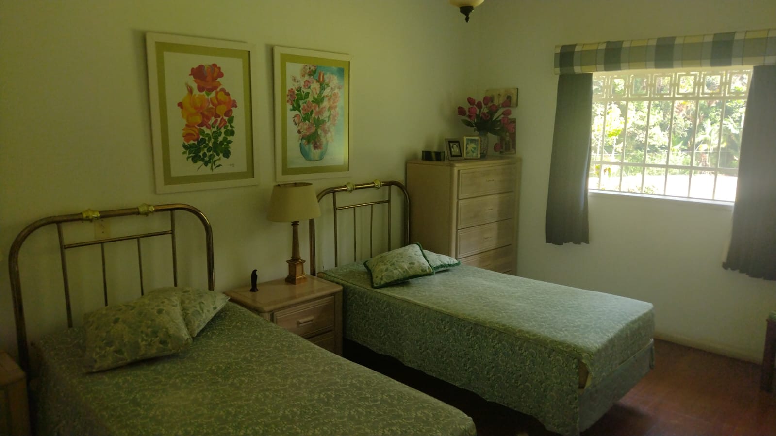 Imagem Casa com 6 Quartos à Venda, 300 m² em Bingen - Petrópolis