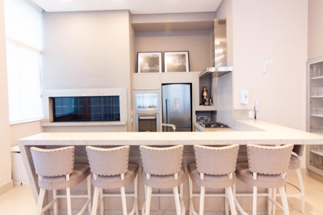 Imagem Apartamento com 3 Quartos à Venda, 115 m² em Meia Praia - Itapema