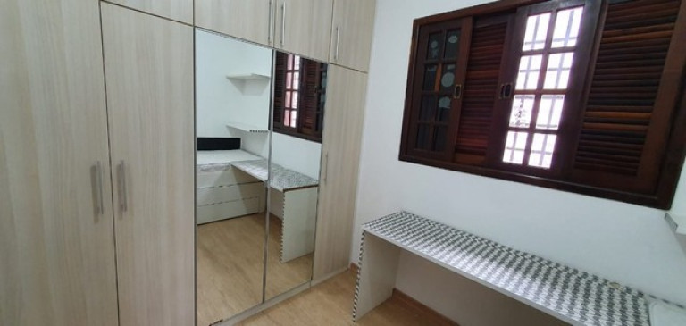 Imagem Sobrado com 3 Quartos para Alugar,  em Vila Mariana - São Paulo