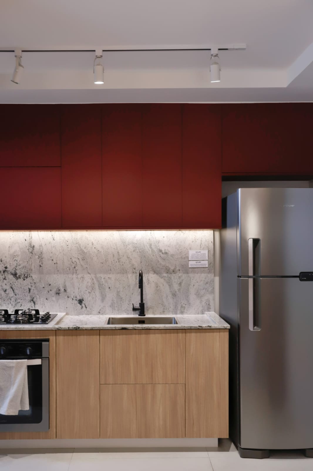 Foto do imóvel: Apartamento com 2 Quartos à Venda, 44 m² em Irajá - Rio de Janeiro