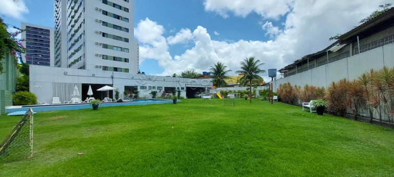 Imagem Apartamento com 2 Quartos à Venda, 43 m² em Torre - Recife