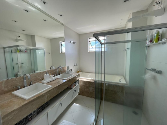 Imagem Apartamento com 3 Quartos à Venda, 174 m² em Candeias - Vitória da Conquista