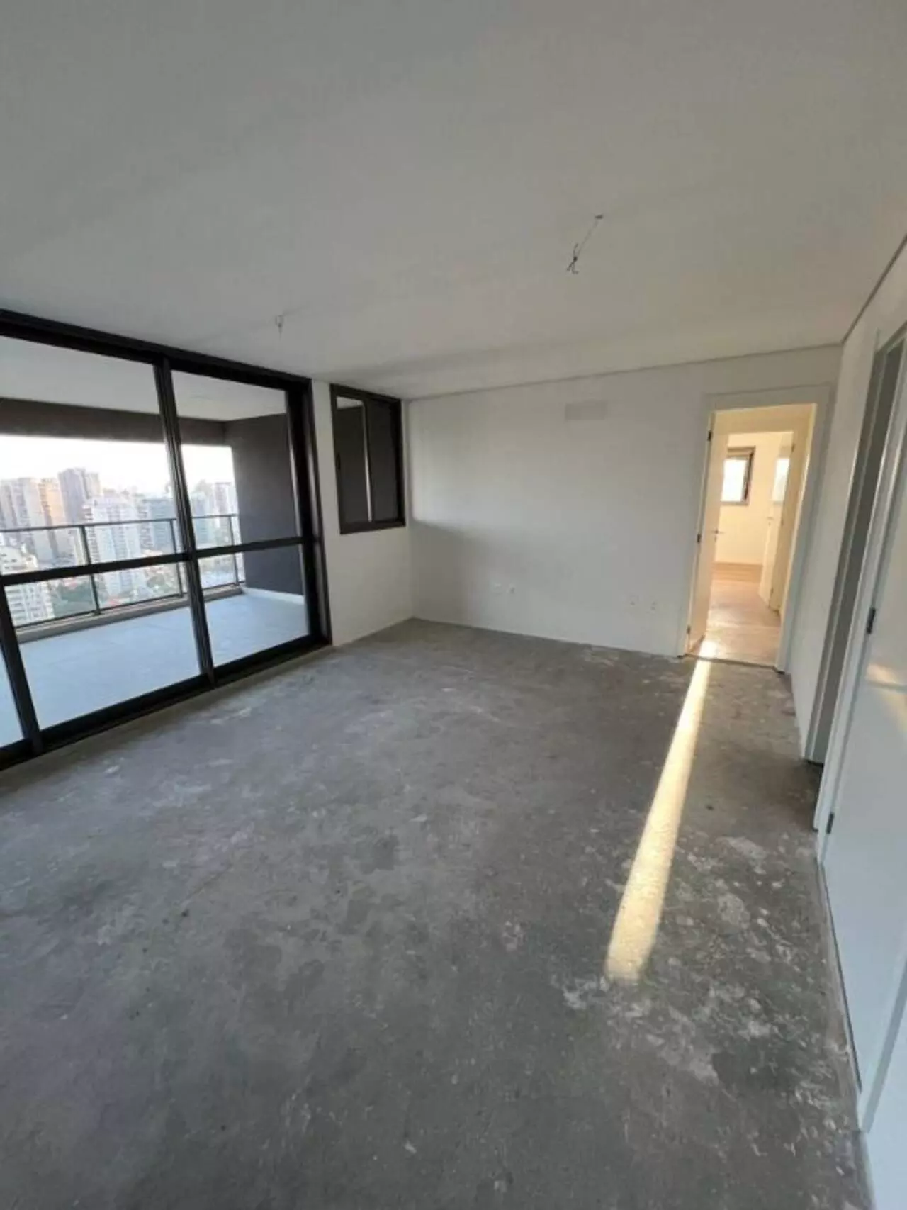 Imagem Apartamento com 3 Quartos à Venda, 143 m²em Campo Belo - São Paulo