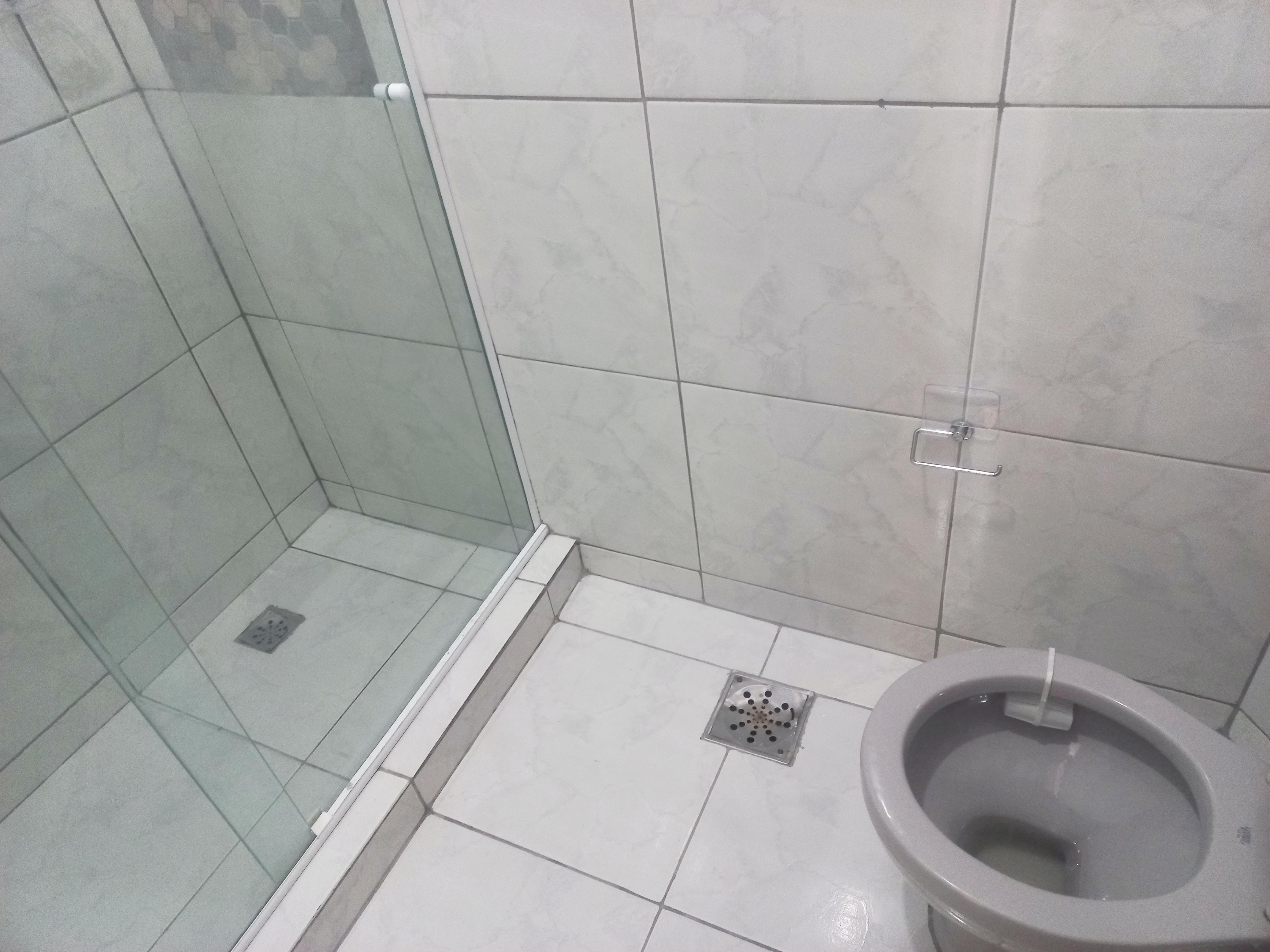 Imagem Casa de Vila com 1 Quarto para Alugar, 60 m² em Curicica - Rio de Janeiro