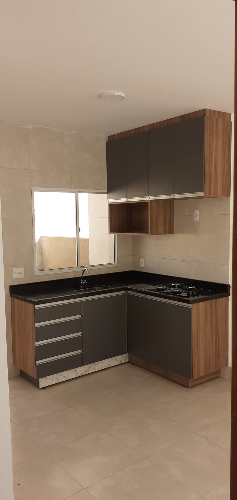 Foto do imóvel: Casa com 2 Quartos para Alugar, 65 m² em Narita Park - Iperó