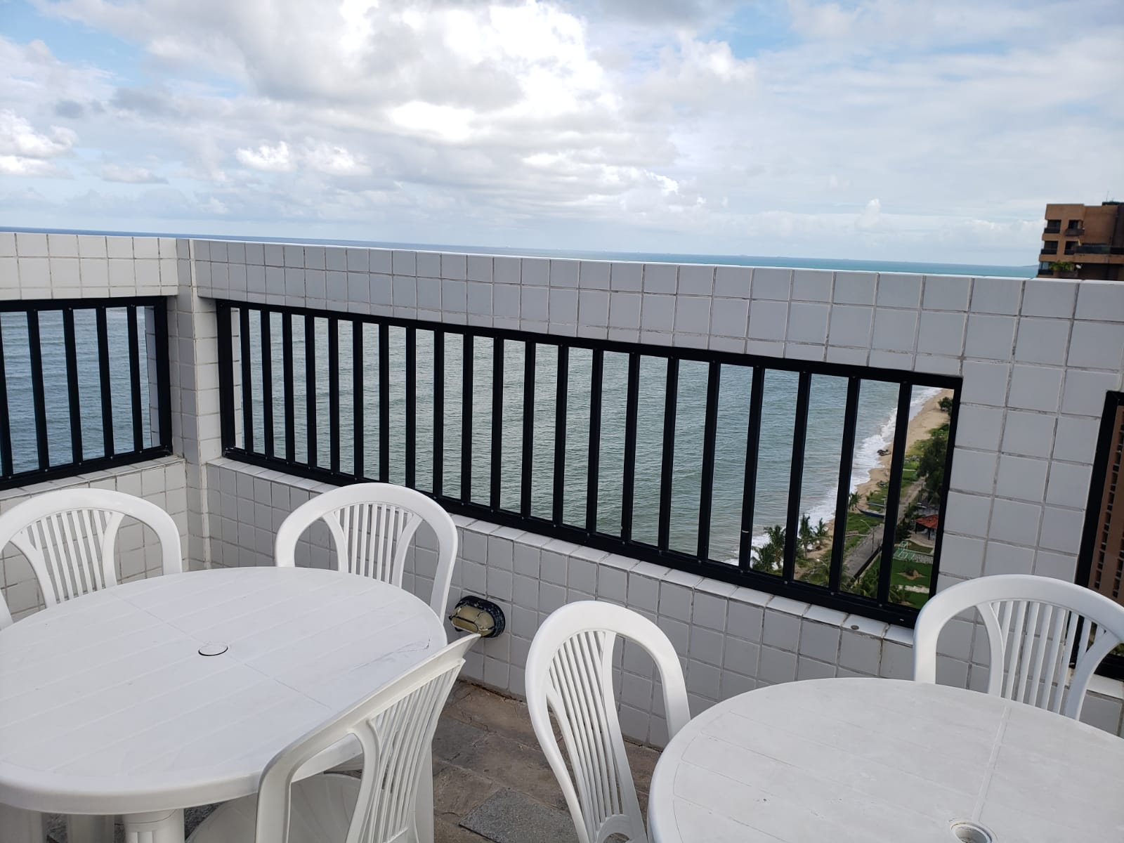 Imagem Apartamento com 2 Quartos à Venda, 44 m²em Candeias - Jaboatão dos Guararapes