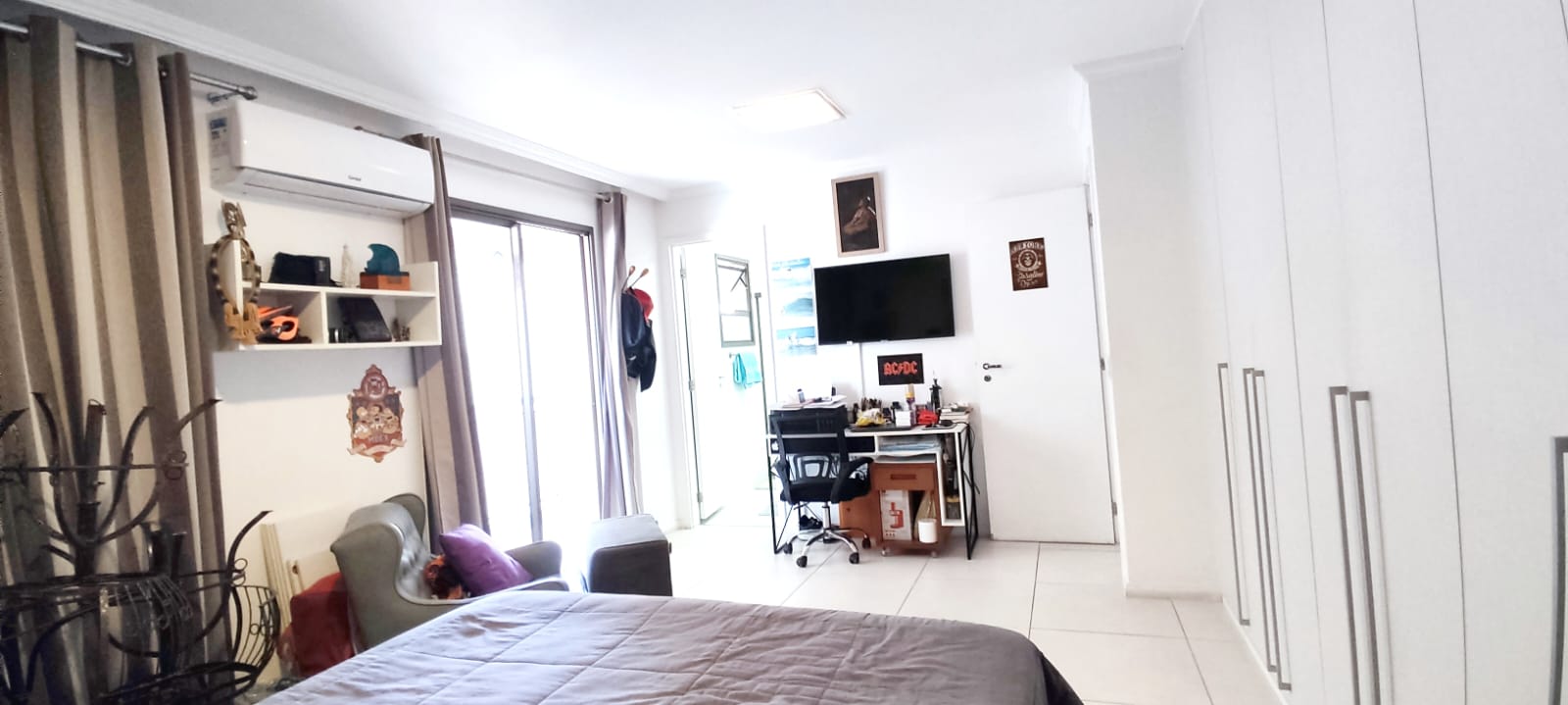 Imagem Apartamento com 2 Quartos à Venda, 112 m² em Vital Brazil - Niterói