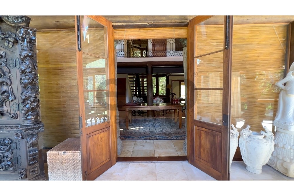 Foto do imóvel: Casa de Condomínio com 5 Quartos à Venda, 290 m² em Cuiabá - Petrópolis