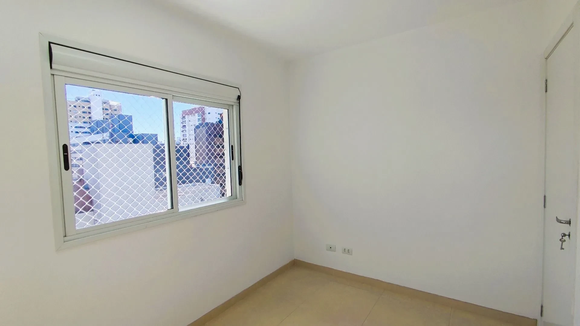 Imagem Apartamento com 2 Quartos à Venda, 77 m² em Água Verde - Curitiba